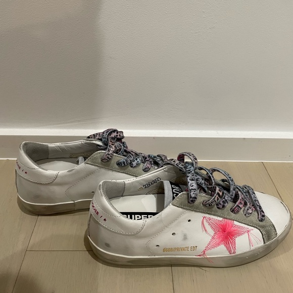 Golden Goose Limited Edition Size 5 Sneakers. ๐ - Picture 2 of 7
